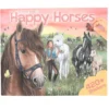 Aktivitetsbok Create your happy horses, en mengde hester! 30×24,5 cm, 24 sider + 420 klistremerker