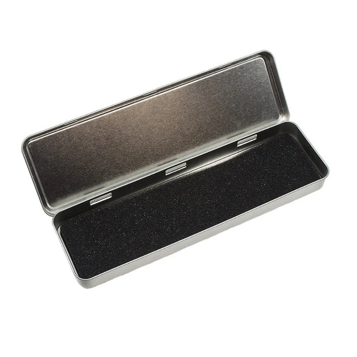 Caran d’Ache tomt metallskrin – 18,3×5,4×1,9 cm