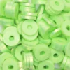 Heishi-perler i rør – gullglinsende grønne heishis, Ø6 mm