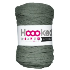 Hooked Ribbon XL garn 250 g armygrønn – RXLSP6 Dried herb