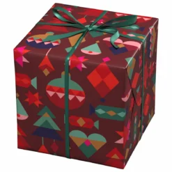 Julepapir 10-metersrull, 57 cm bred – grafisk mønster med klassisk jul