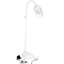 Lampe med forstørrelse 3in1
