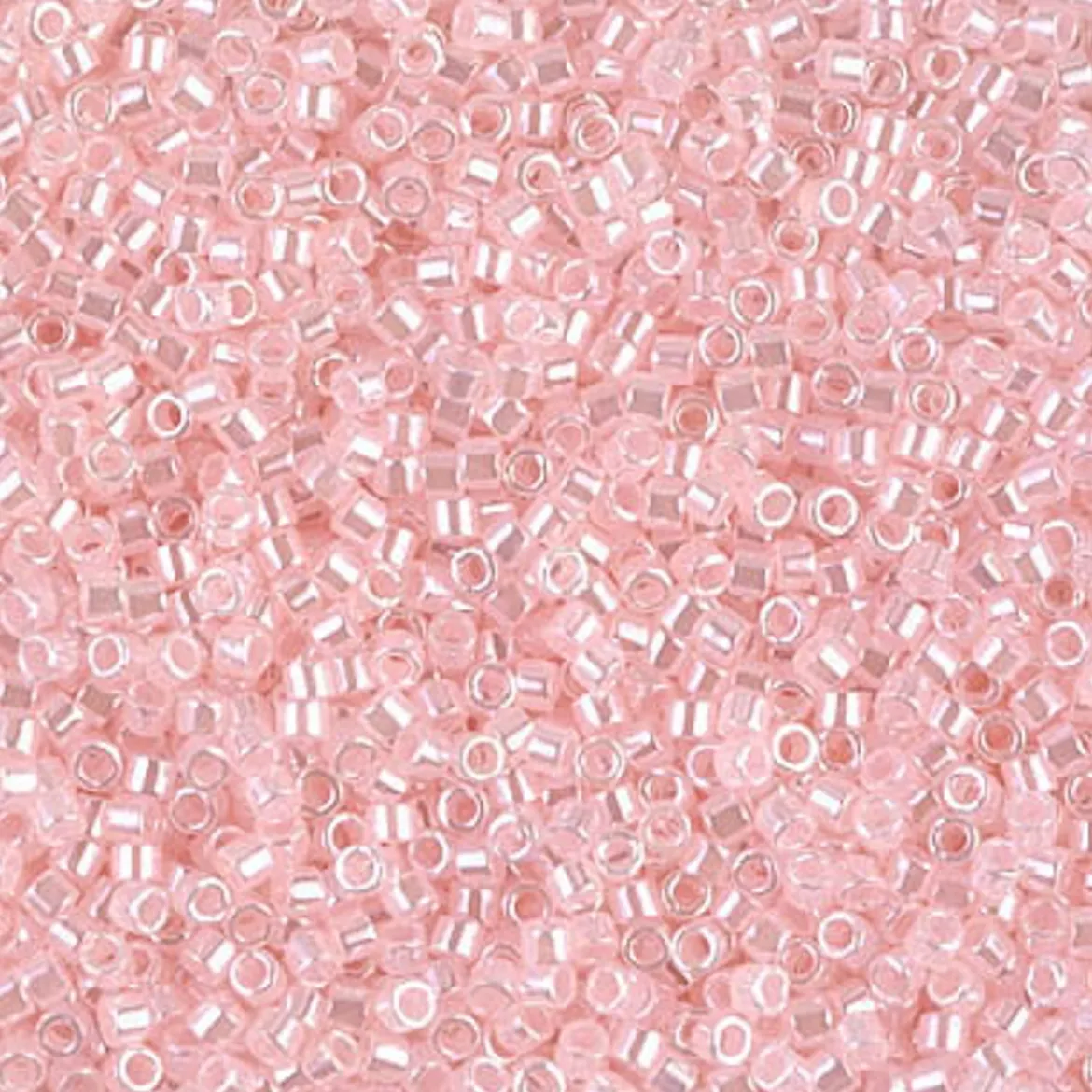 MIYUKI Delica 11/0 lakserosa 5 g – DB0234 Baby Pink Ceylon