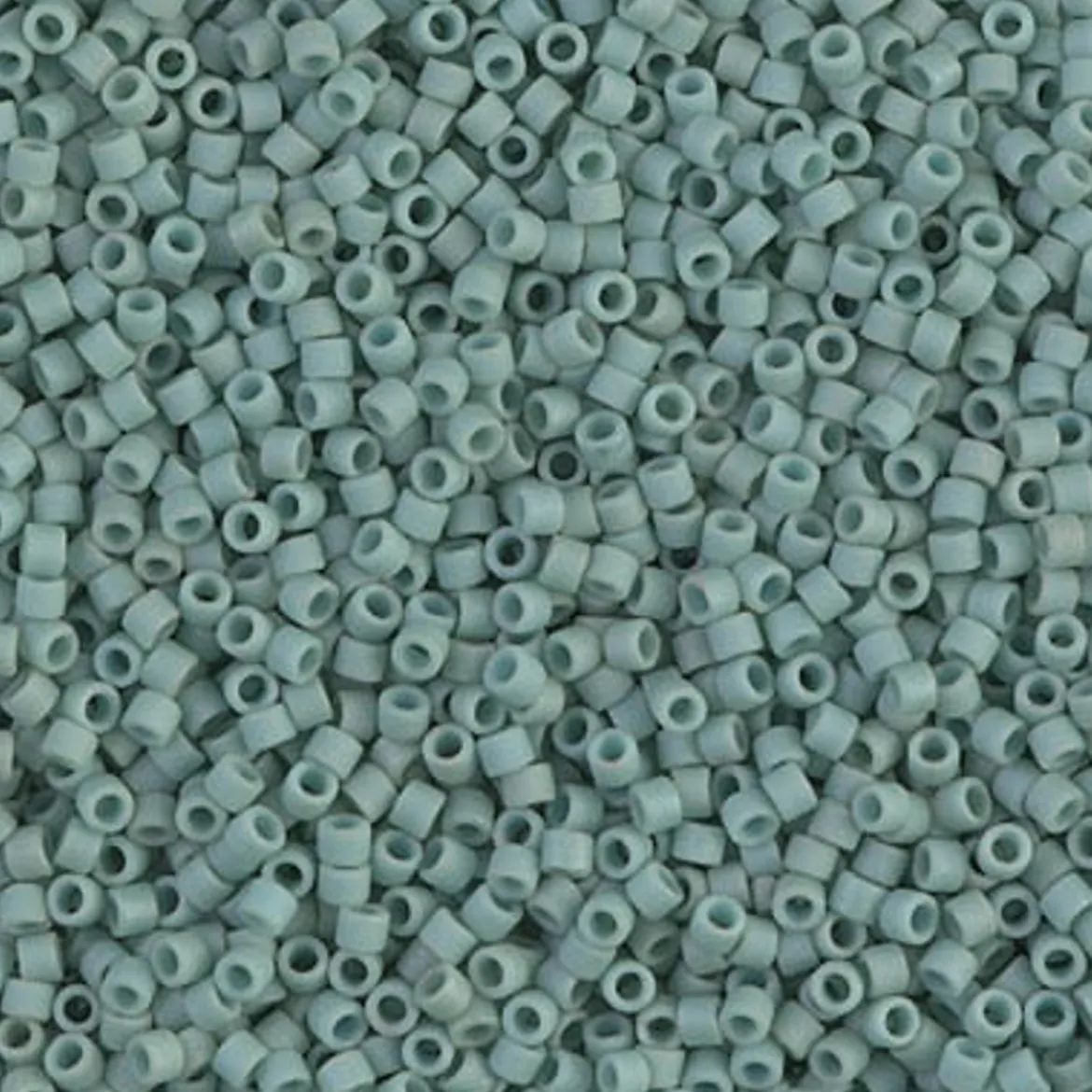 MIYUKI Delica 11/0 tåkegrønn 5 g – DB0374 Matted Seafoam Green Luster