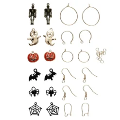 6 par ørepynt med 6 par ekle Halloween-motiver