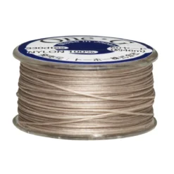 Perletråd TOHO beige, 46 meter – 0,2 millimeter i diameter