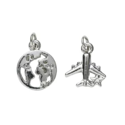 2 sølvfargede anheng / charms jordklode Ø12 mm, fly 13×15 mm
