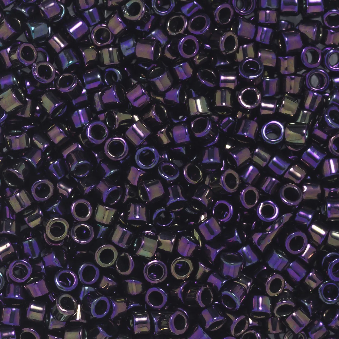 TOHO-perler 11/0 – lilla metallic, 85 Metallic iris purple