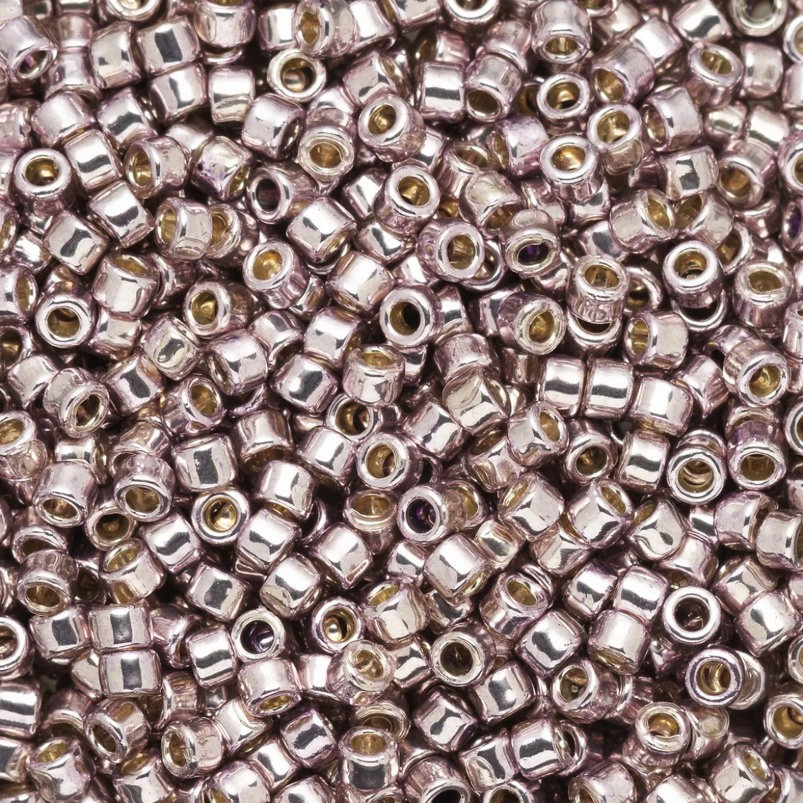 TOHO-perler 11/0 – lilla sølv metallic, PF554 PF galvanized lilac