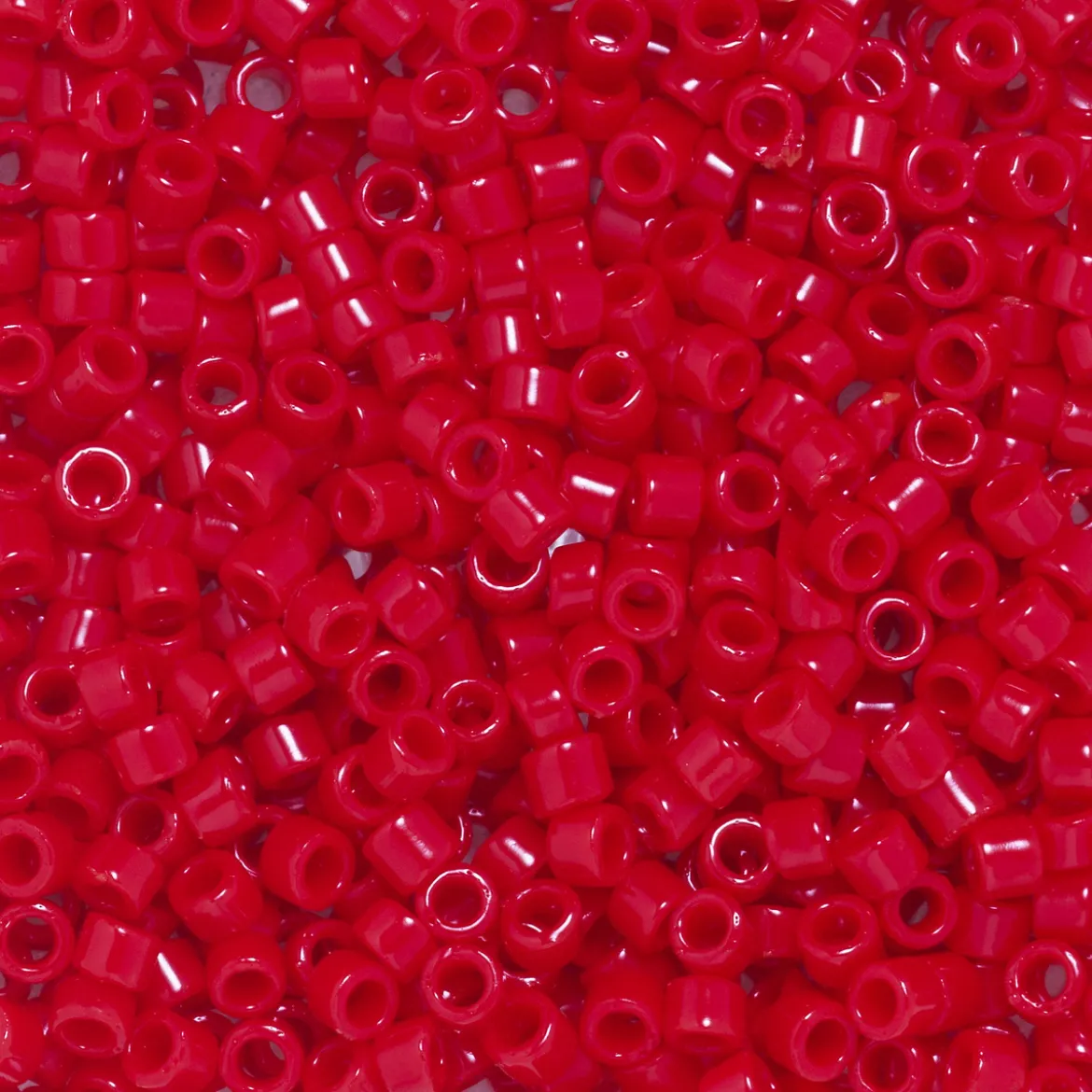 TOHO-perler 11/0 – lyserød blank, 45A Opaque cherry seed