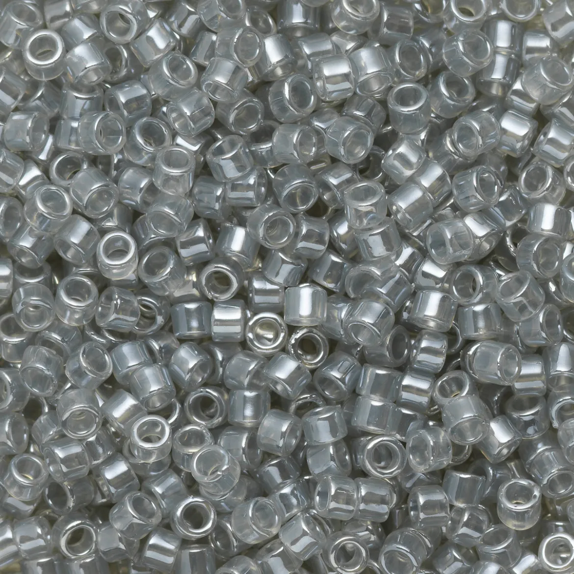 TOHO-perler 11/0 – røyk glans, 150 Ceylon smoke