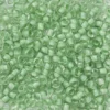 TOHO-perler runde 11/0 – eplegrønn, 975 Neon sea foam lined crystal