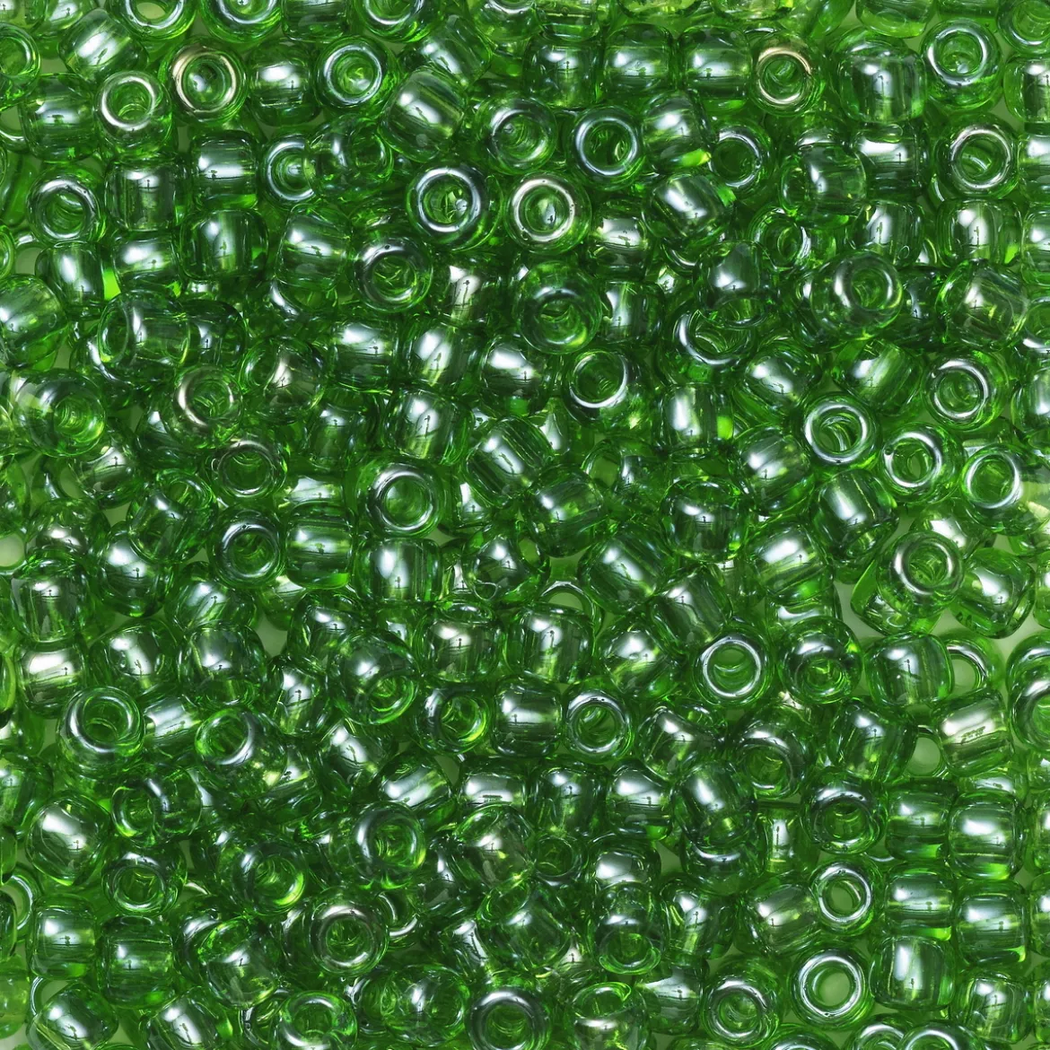 TOHO-perler runde 11/0 – grønn, 108 Transparent lustered peridot