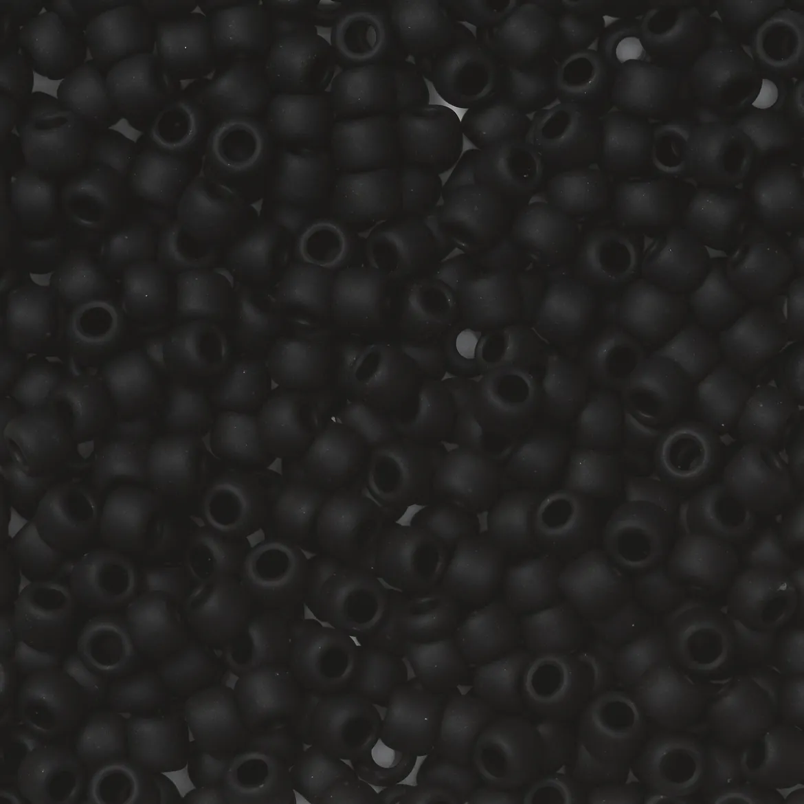 TOHO-perler runde 11/0 – matt svart, 49F Transparent frosted jet black